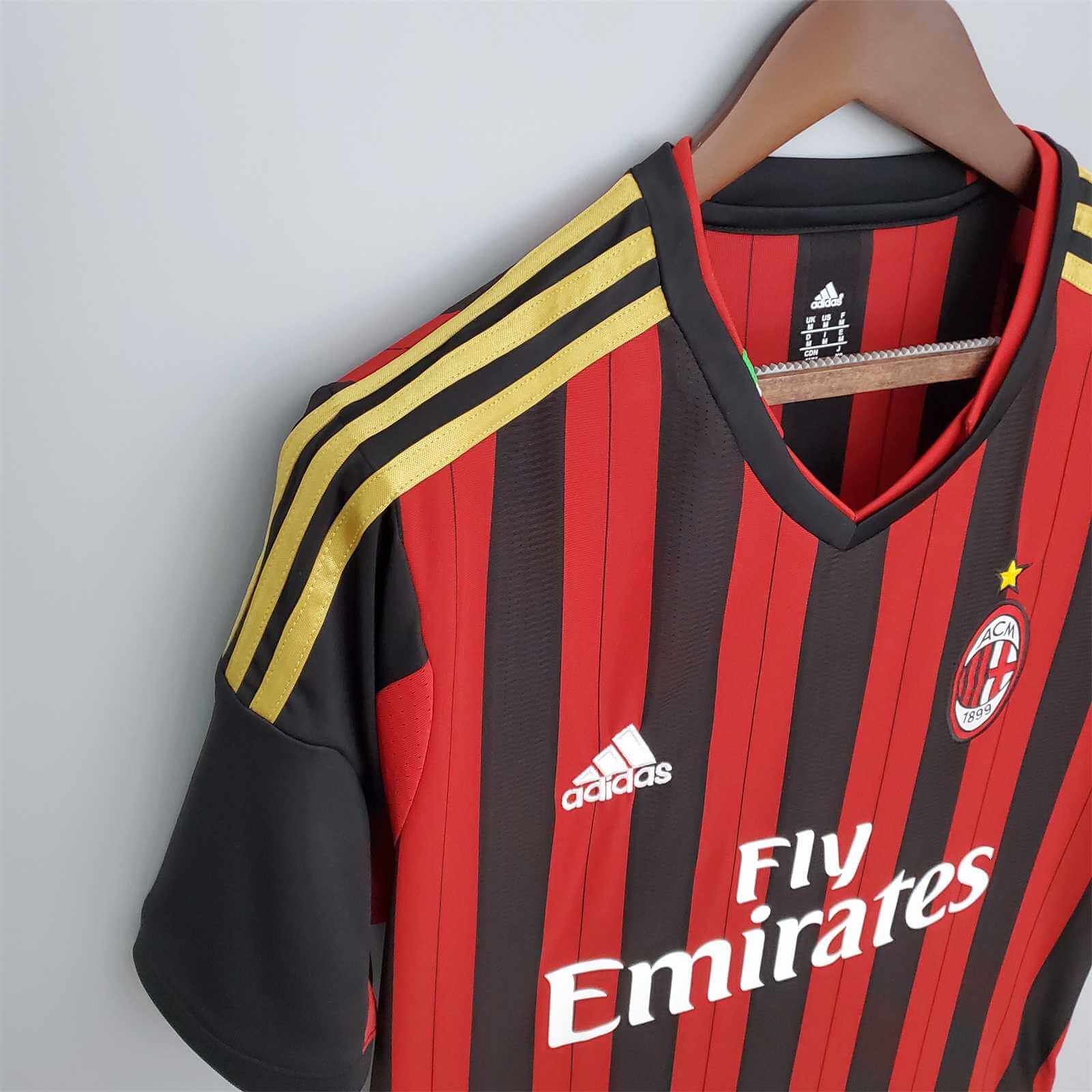 The Retro Kits AC Milan 2013/2014 Home kit