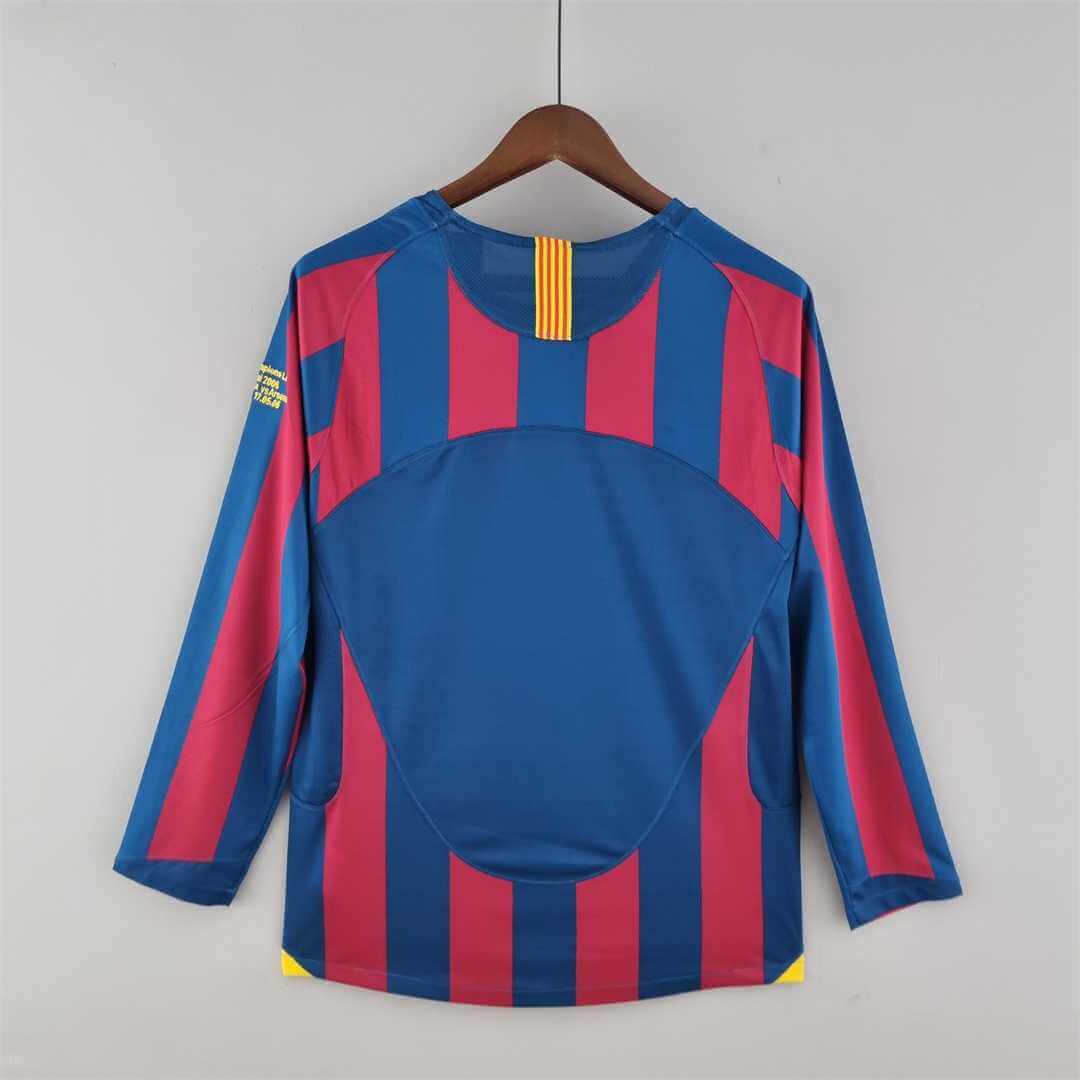 The Retro Kits FC Barcelona 2005/2006 Home Kit Long Sleeves