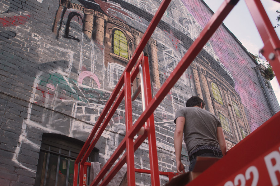 Oxford Largest Mural 17m high Reves One