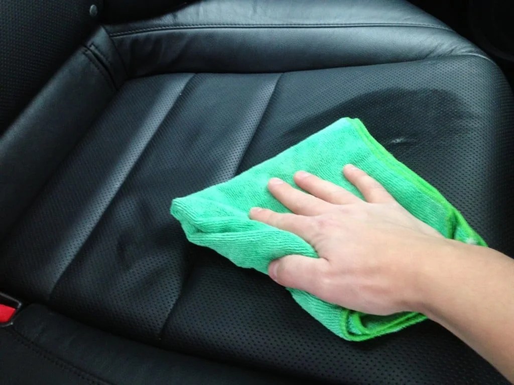 Best Leather Cleaner Detailed Reviews Best Way to Clean Leather