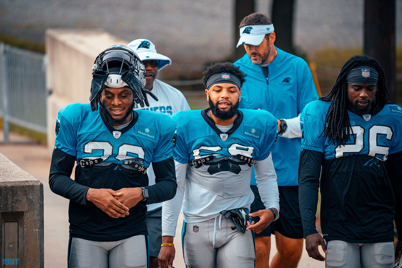 Corn Elder I Feel Healthy. Fast. Full Speed. The Riot Report