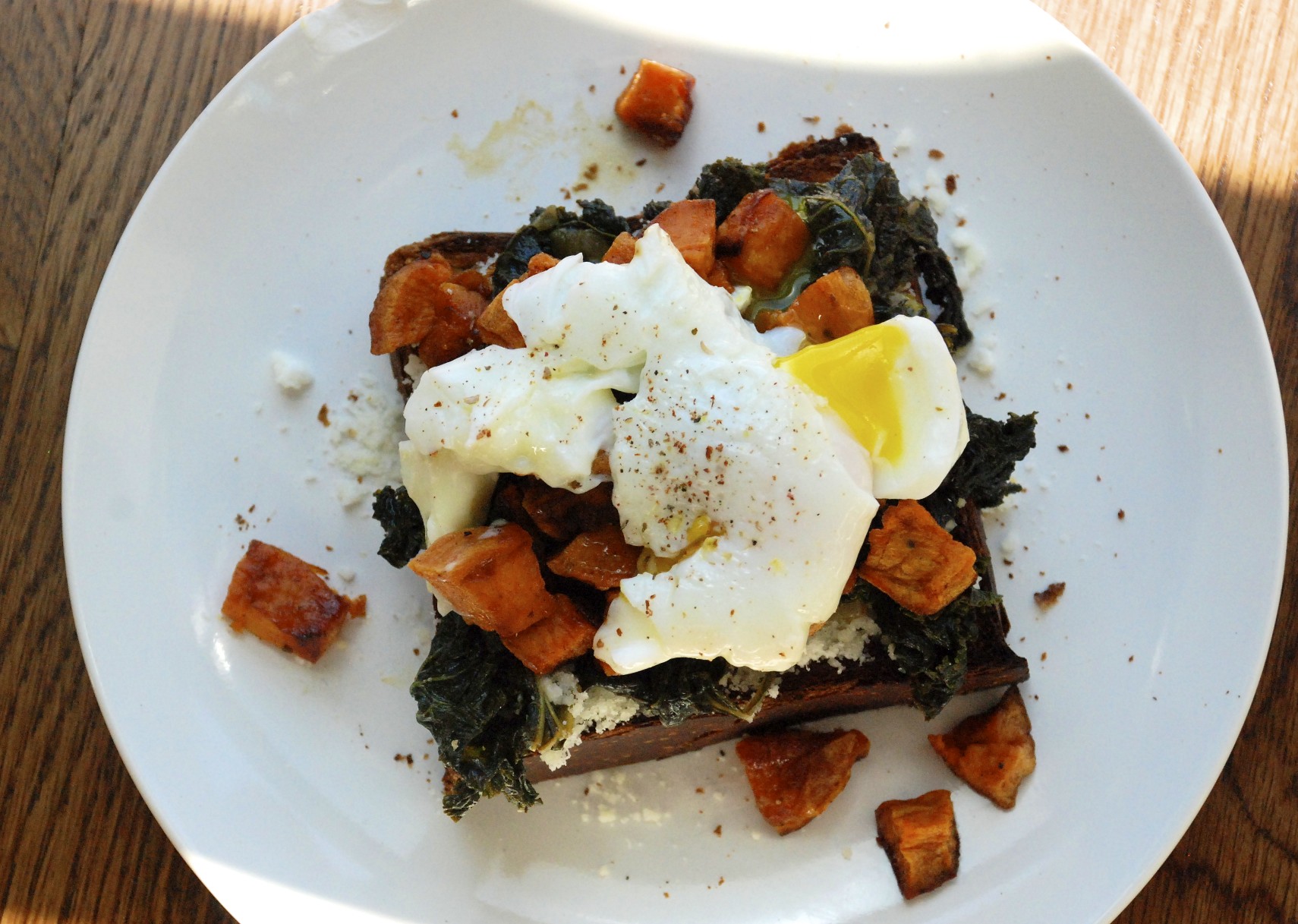 Sautéed Kale, Roasted Sweet Potato and Poached Egg Holiday Toast The
