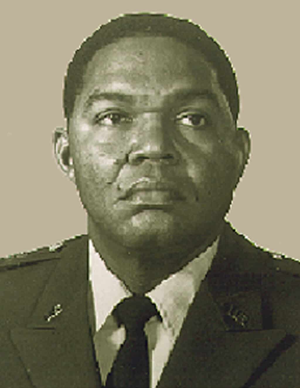 MG (Ret) Arthur Holmes, Jr. The Washington DC Chapter of the ROCKS, INC.