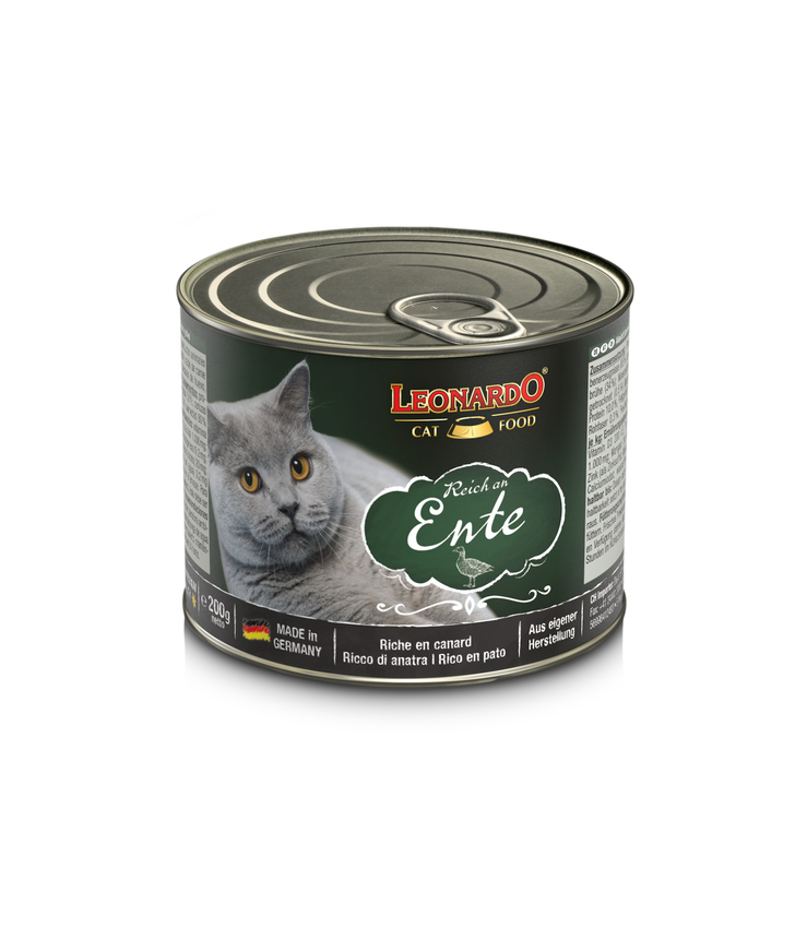 Leonardo cat food rich in duck The Royal Pets Store Nairobi,Kenya