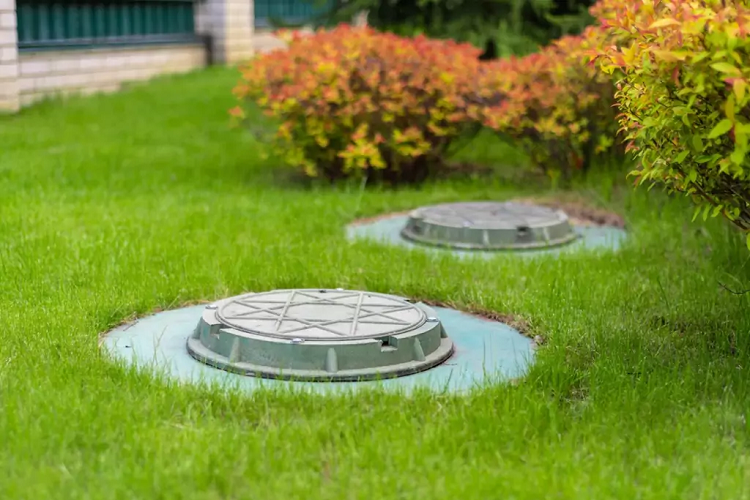12 Common Septic Tank Problems & How to Fix Them The Run Time