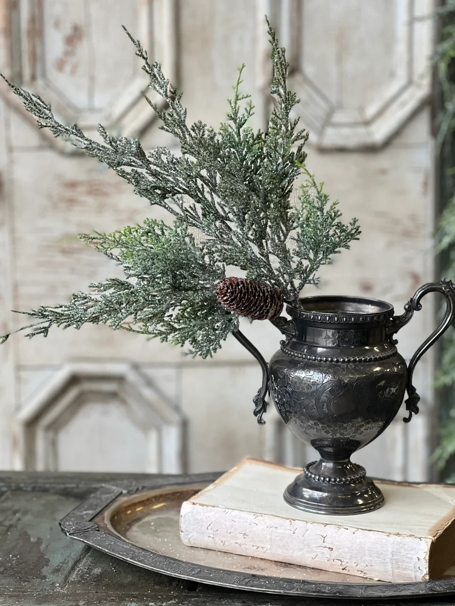 Silver Thread Cedar Pick The Rustic Barn