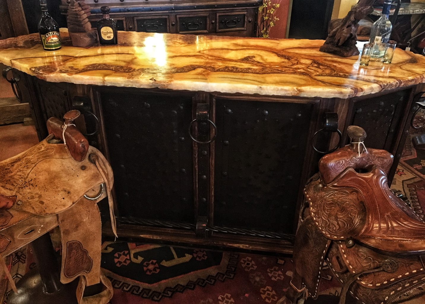 3 CShaped Onyx Bar The Rustic Gallery