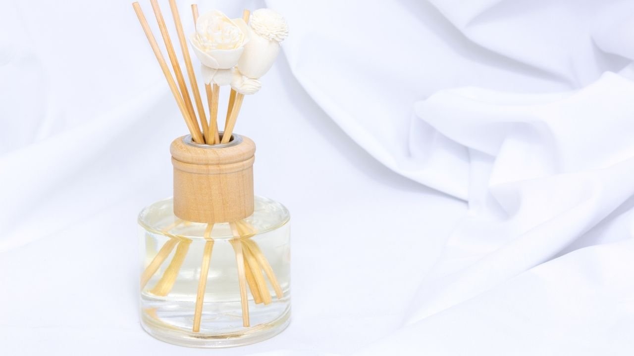Can Reed Diffusers Cause Sore Throat? Wax Melts Ireland