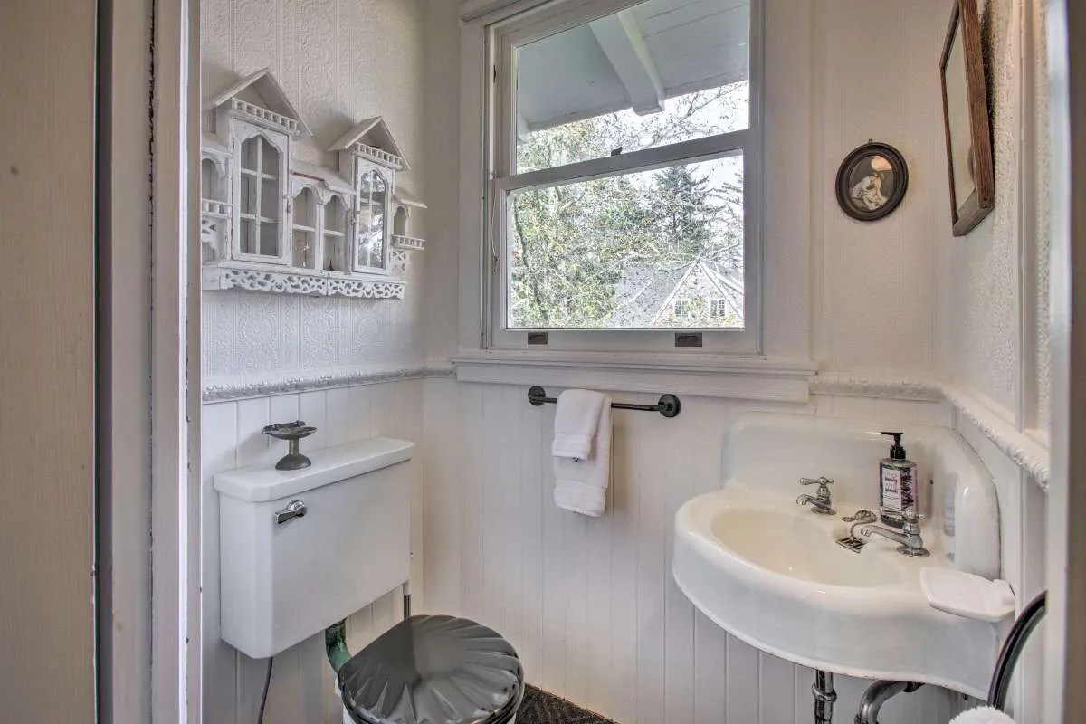 Home The Seaview Manor