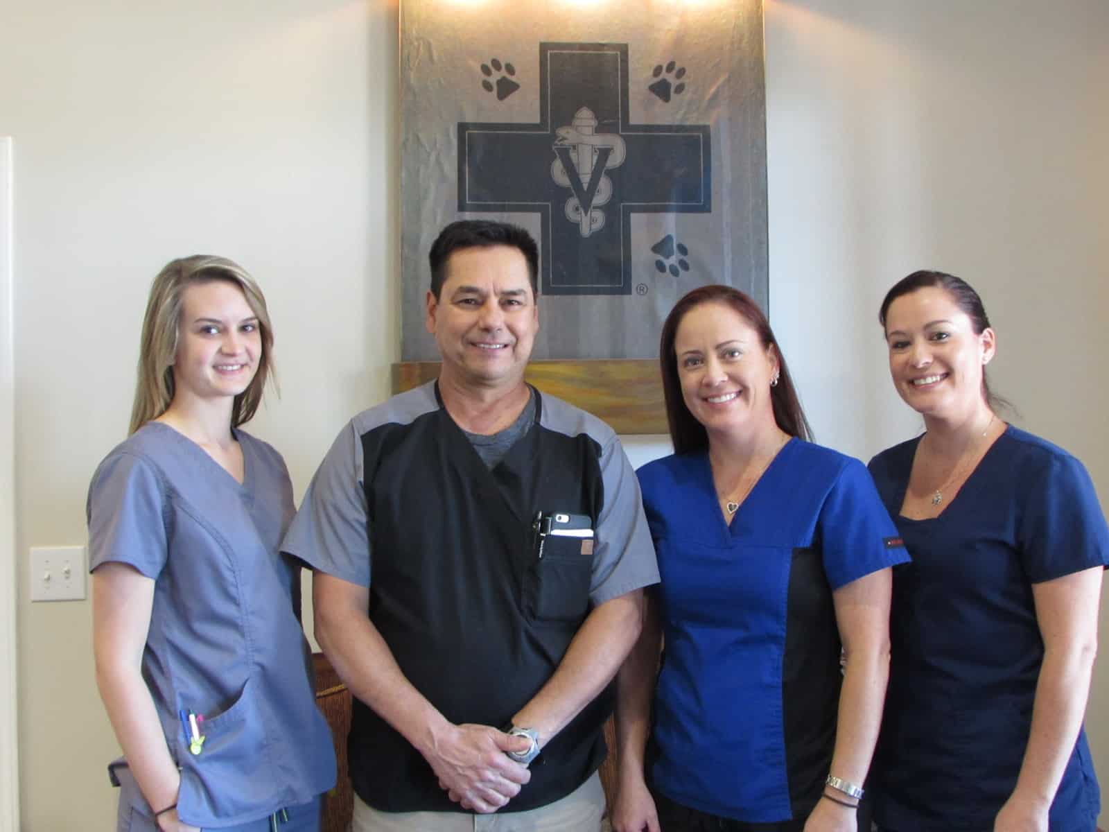Seven Lakes Has A New Veterinary Hospital The Seven Lakes Insider