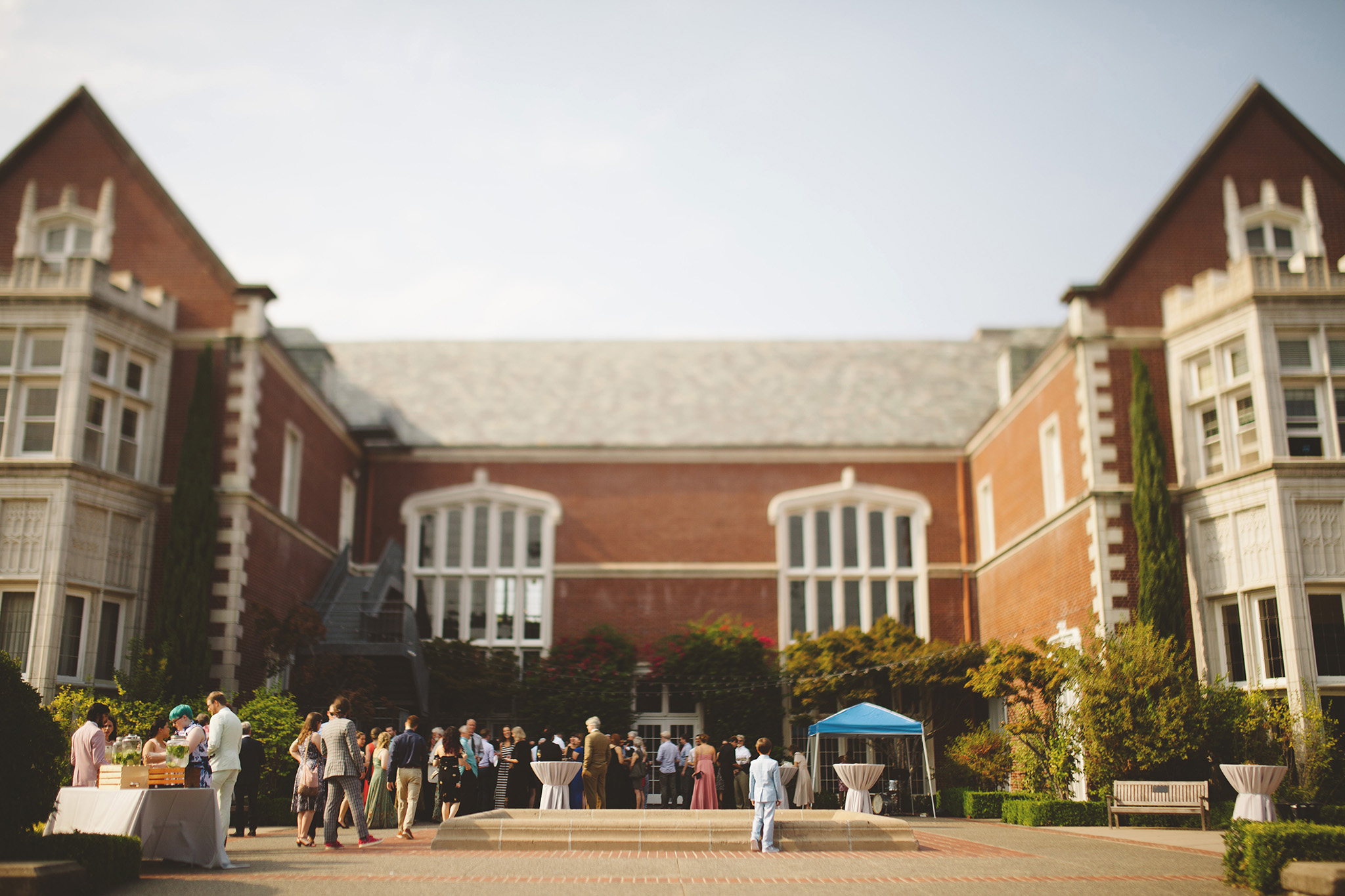 A Modern, Colorful Kohl Mansion Wedding San Francisco, CA