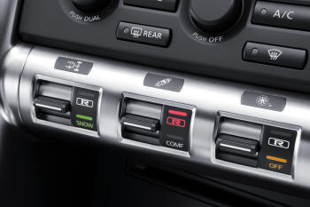 Nissan R35 GTR R-Switch Memory Module - Stores your Transmission