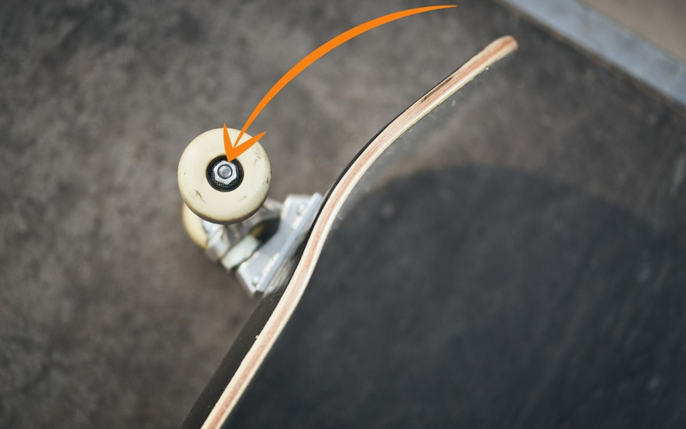 7 Reasons Your Skateboard Is Slow + How To Fix Them