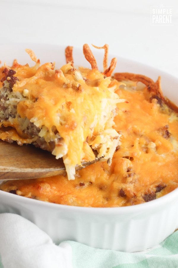 EASIEST Bisquick Breakfast Casserole Recipe to Make (VIDEO)