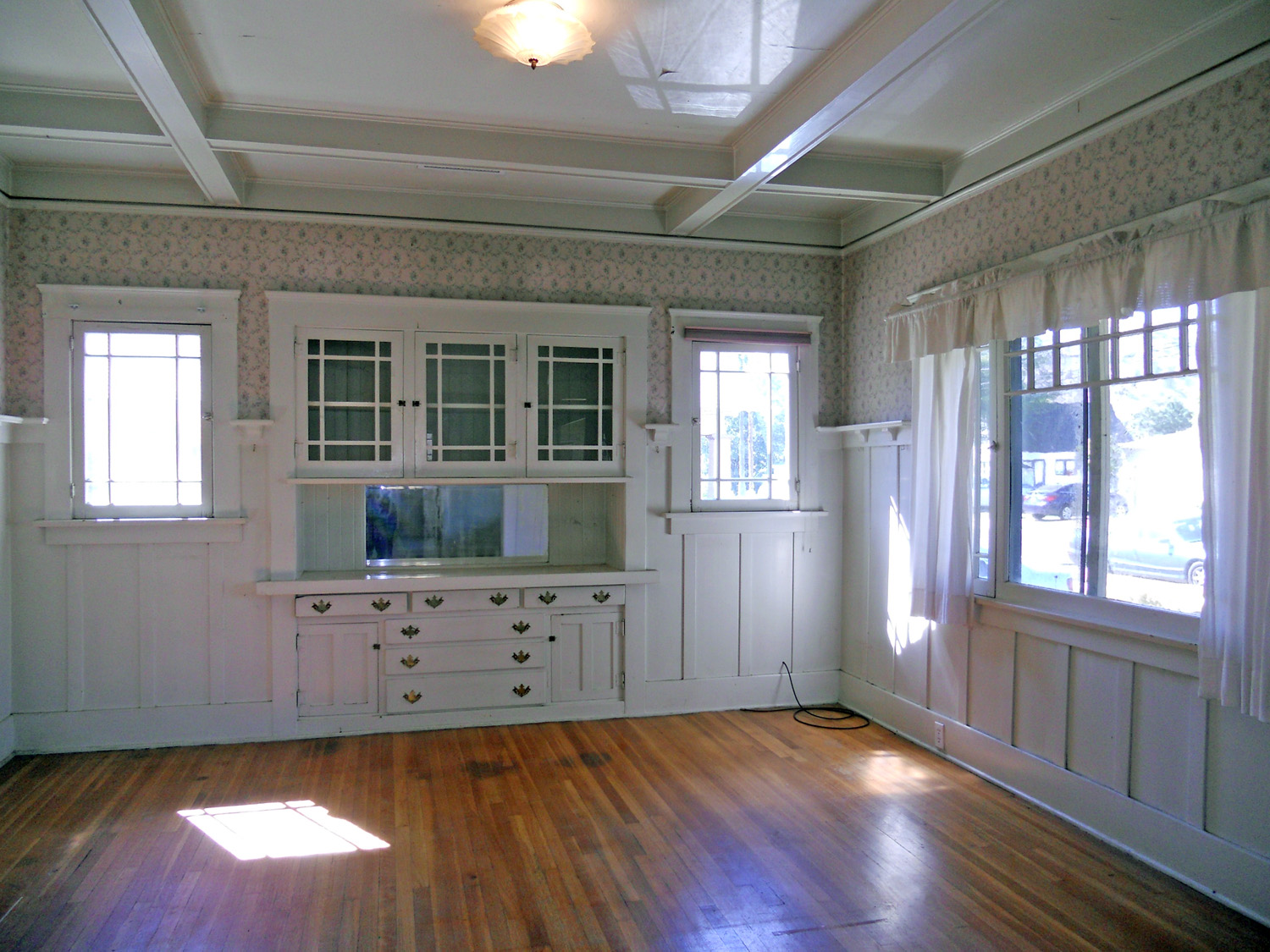 4206 Homewood Ct., Riverside The Glatzel Sister Team