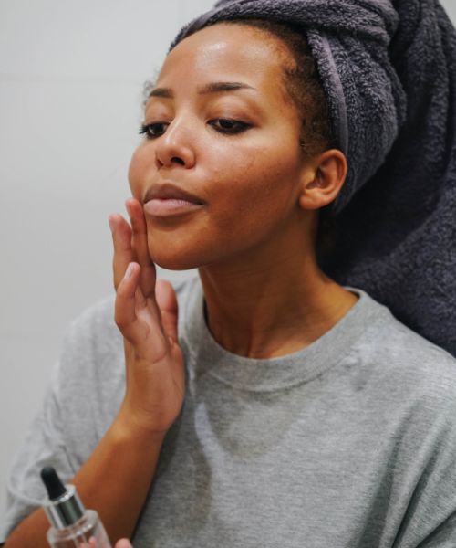 How To Layer Vitamin C & Niacinamide?