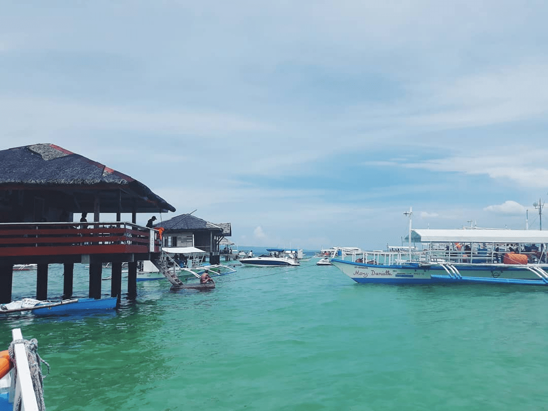 Manjuyod Sandbar Is The "Maldives Of The Philippines" Where You Can