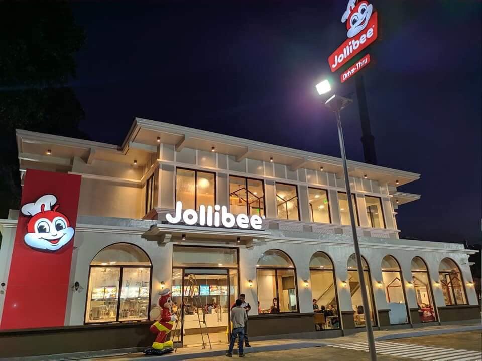 7 Prettiest Jollibee Branches In & Beyond The Philippines