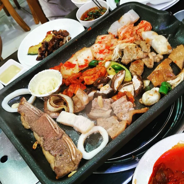 14 Cheap KBBQ Buffets In Singapore From 12/Person