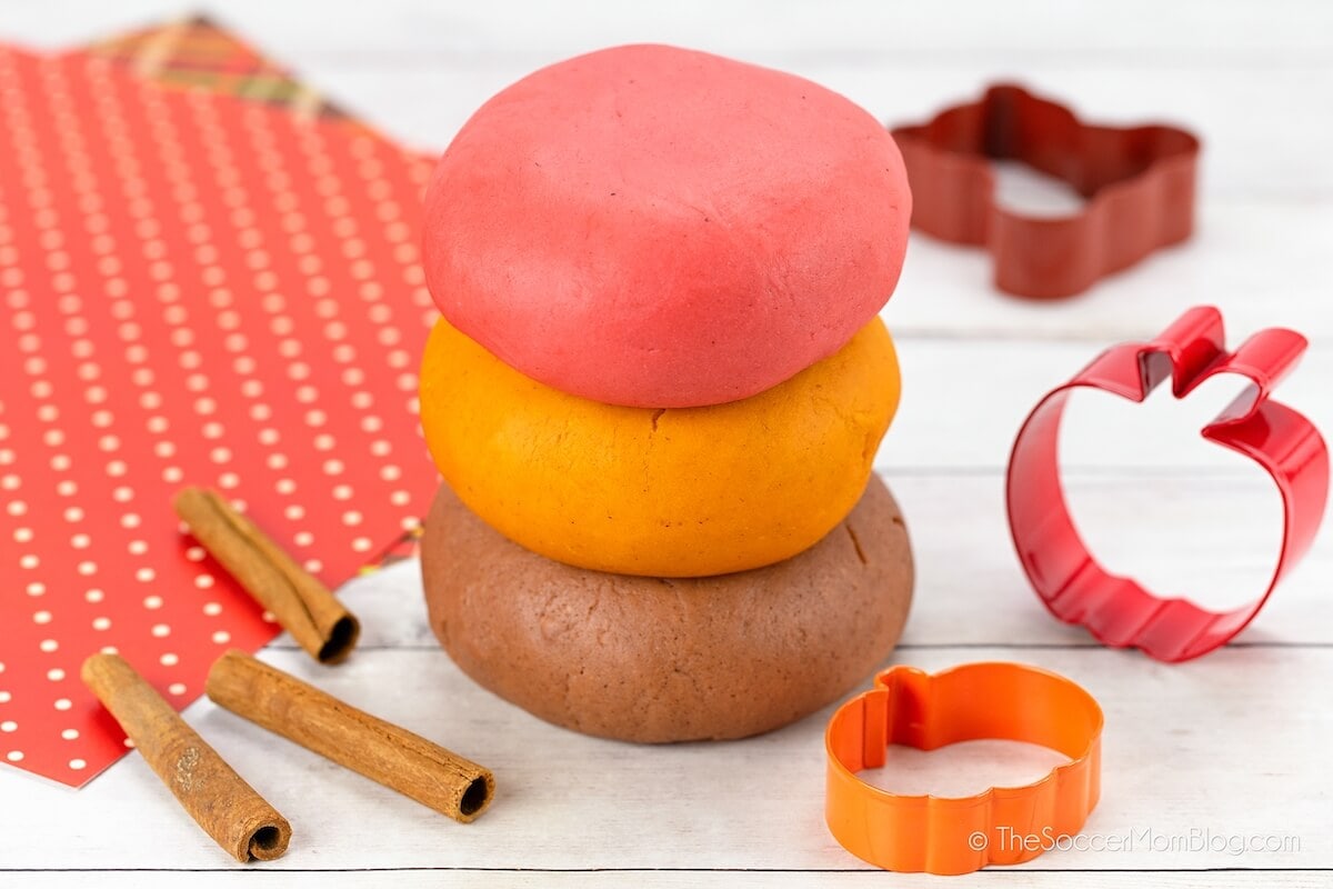 Fall Scented Homemade Playdough (3 Recipes) - The Soccer Mom Blog