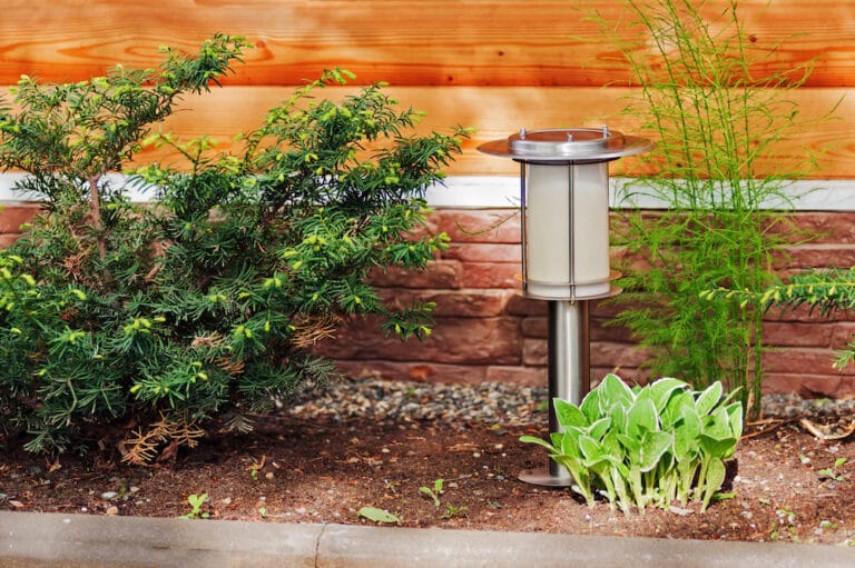 Why Do My Solar Lights Come on During the Day? The Solar Technology