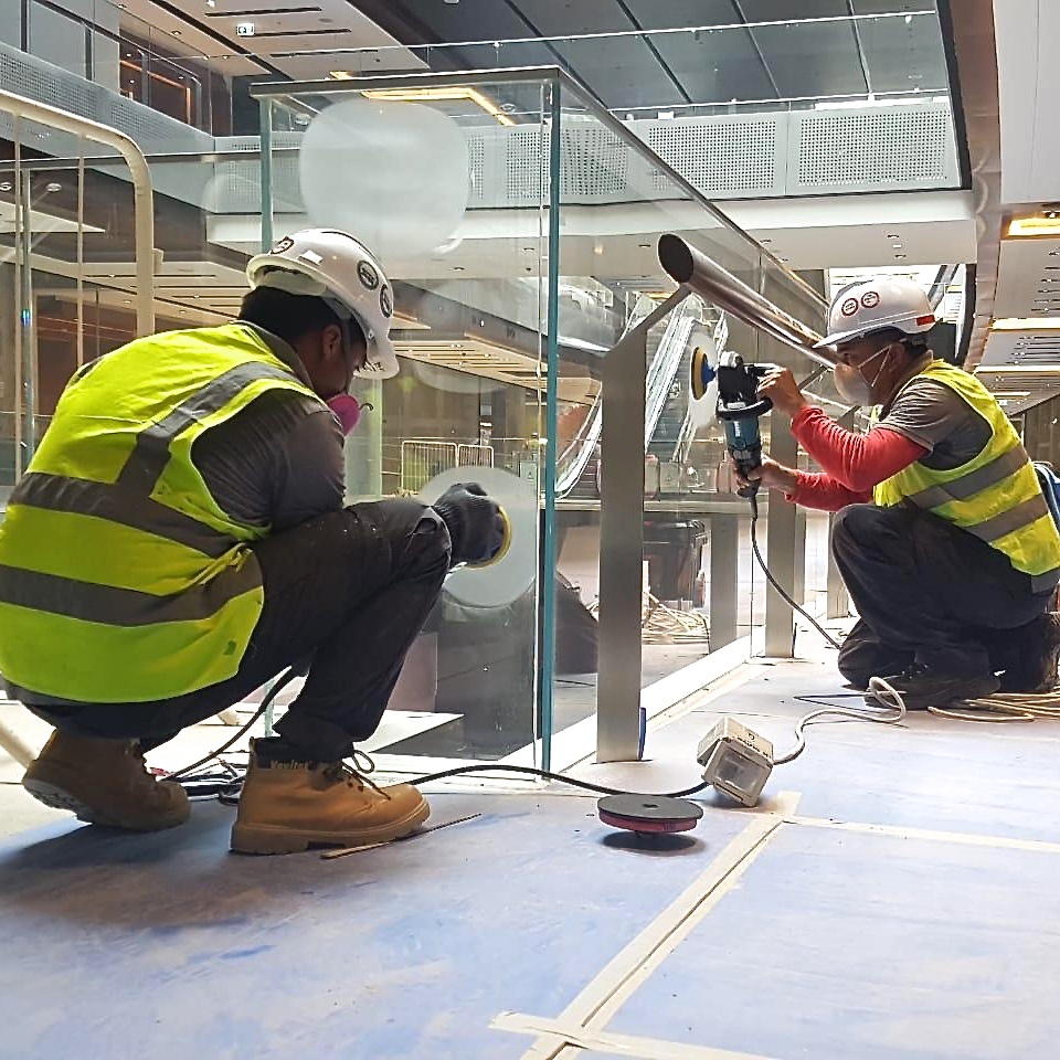 Glass scratch removal The Solution