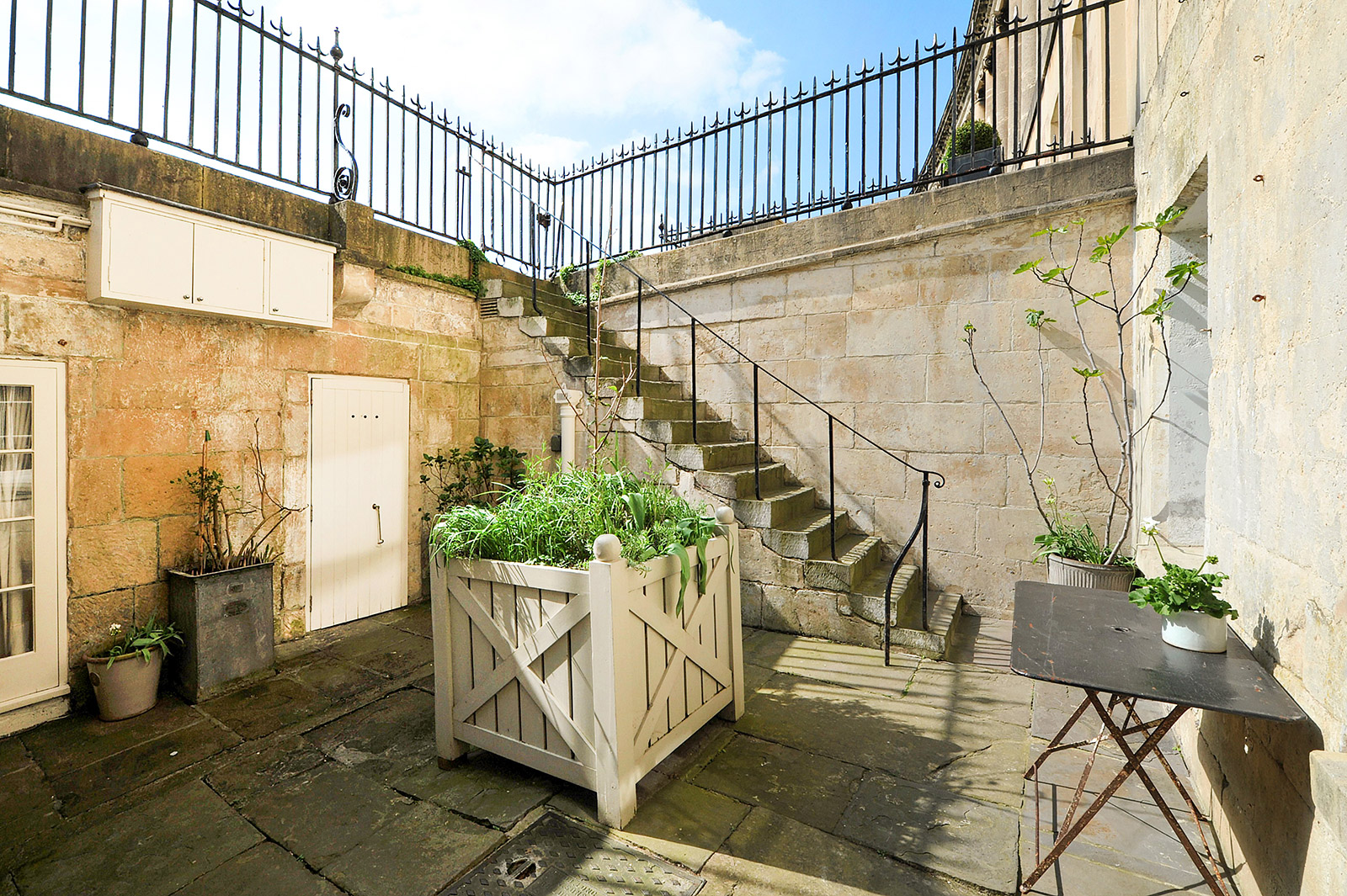 Rare apartment in Bath’s iconic Royal Crescent hits the market