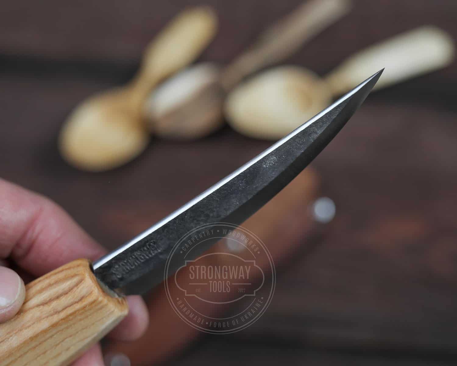 Carving Knife with octagonal handle 2 The Spoon Crank