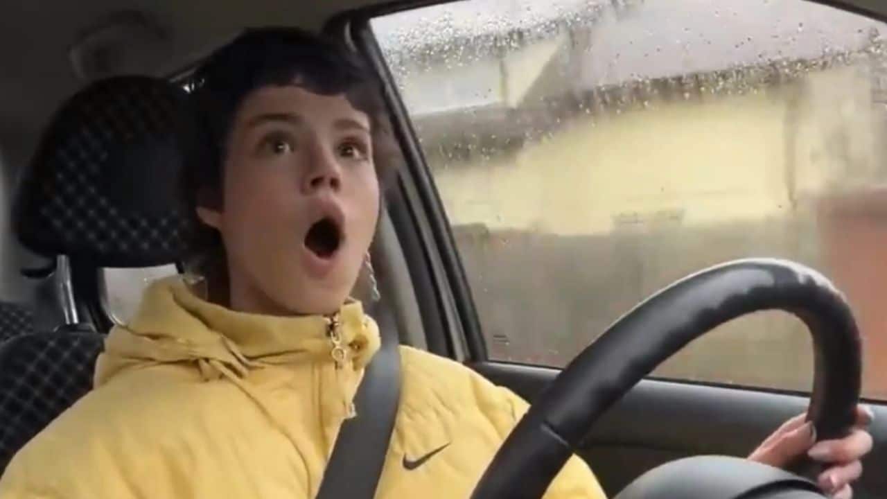 Watch Polish Twitch streamer Sidneuke runs over dog while driving and