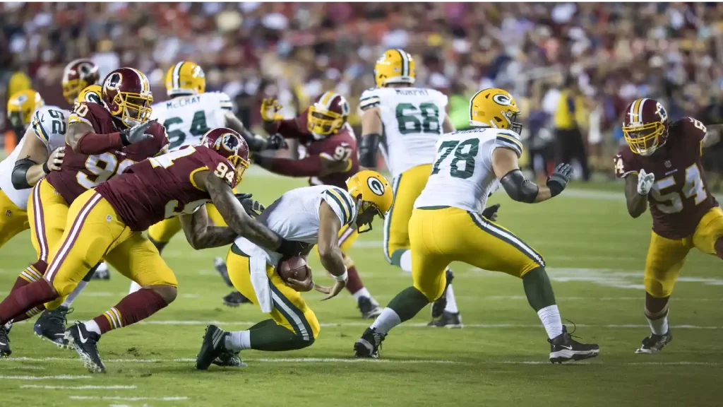 What is Blitz in Football and What are the Types of Blitz? A Complete