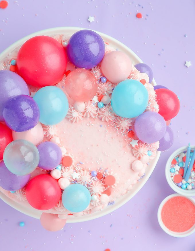 How To Make A Trendy Gelatin Garland Bubble Cake