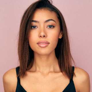 Sienna Hubert-Ross's Upcoming Shows | Comedians | The Stand Restaurant