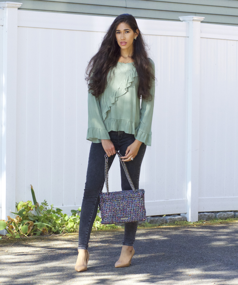 What Colour Accessories To Wear With Sage Green Dress