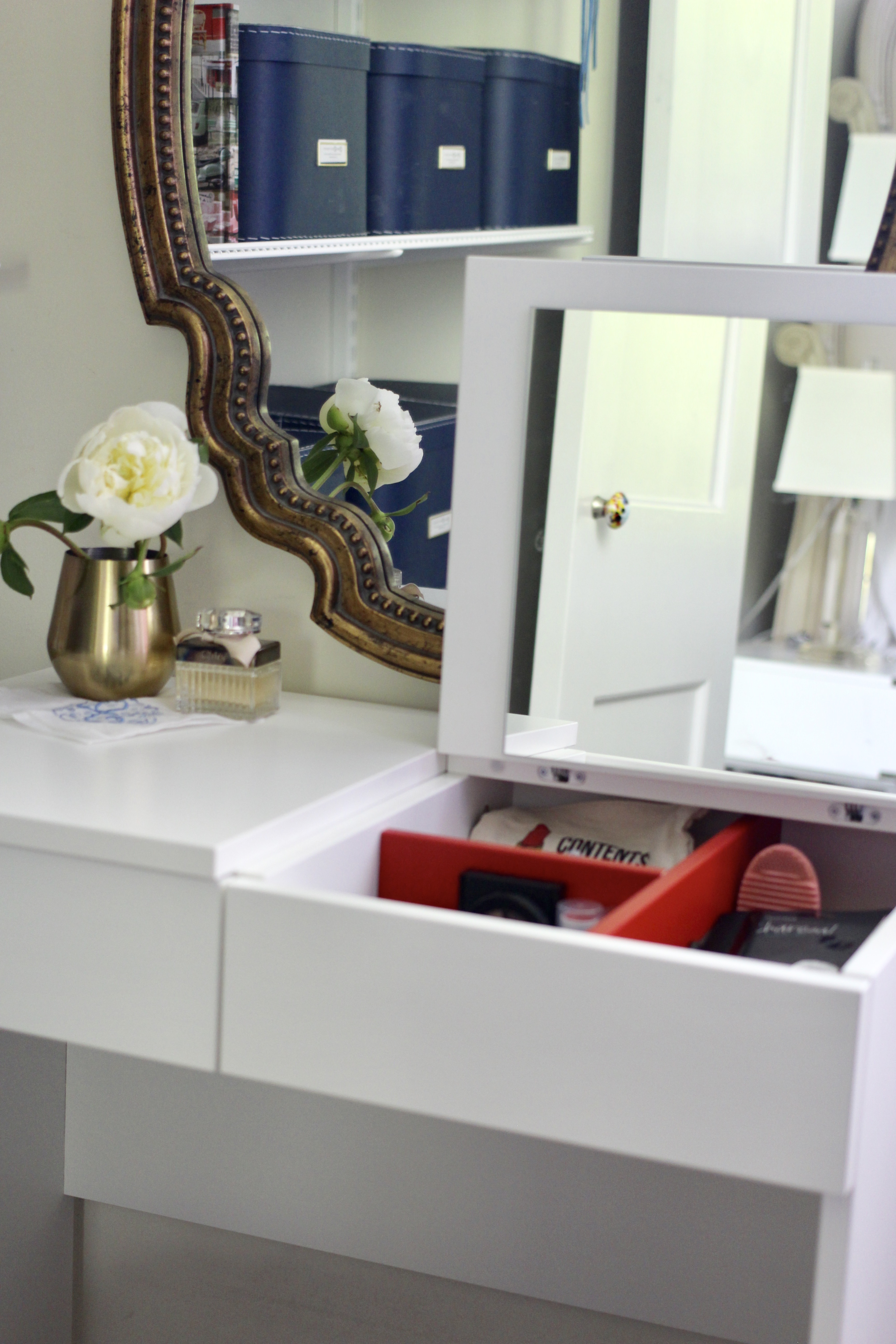 Small Spaces Decor Inspiration How to Create a Vanity in