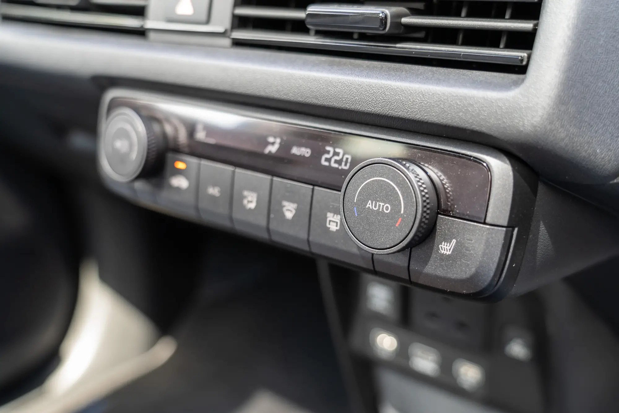 How To Charge AC System: Recharge Car Air Conditioning System