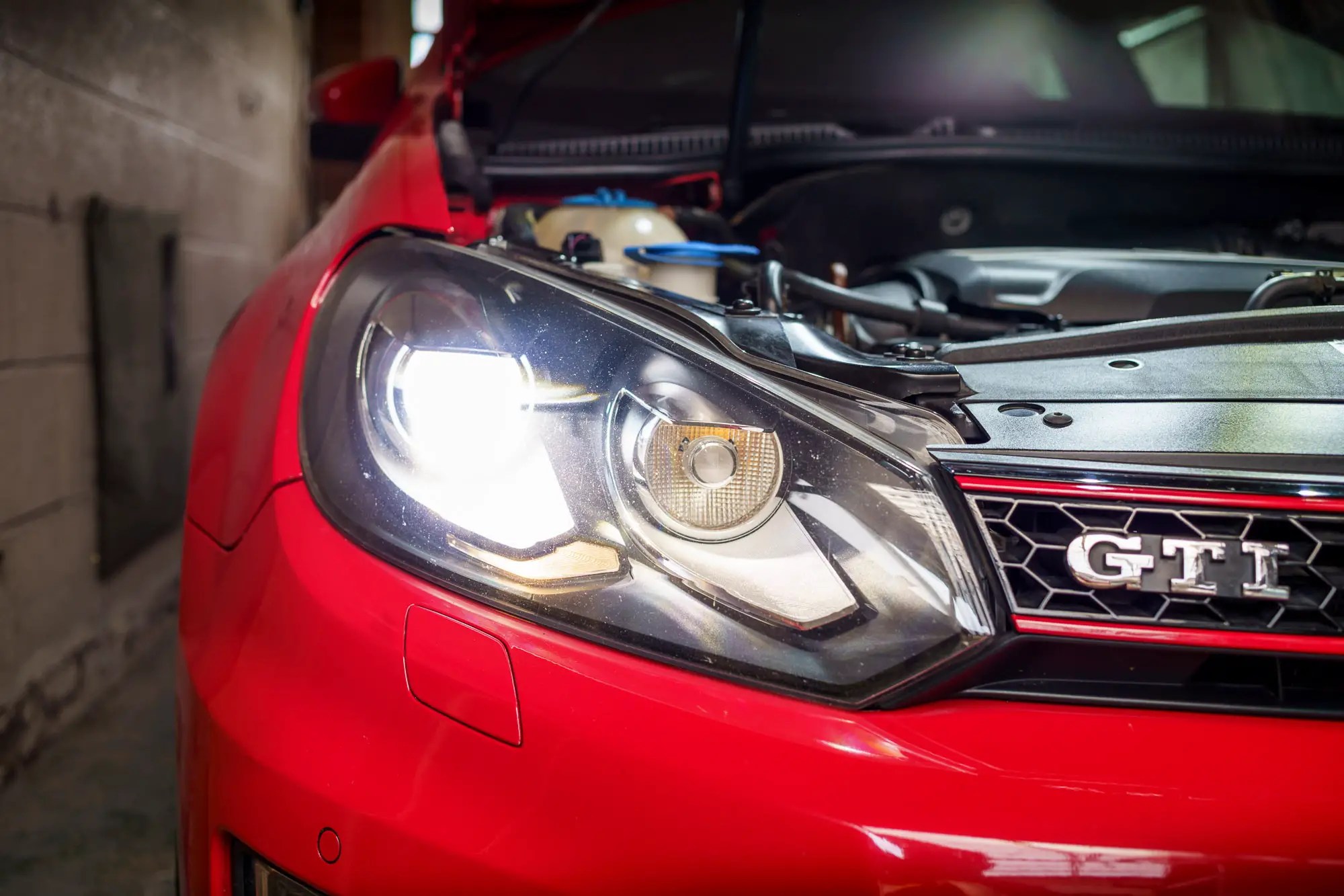 How To Replace Headlight Bulb: Problem, Upgrade, Safely Change