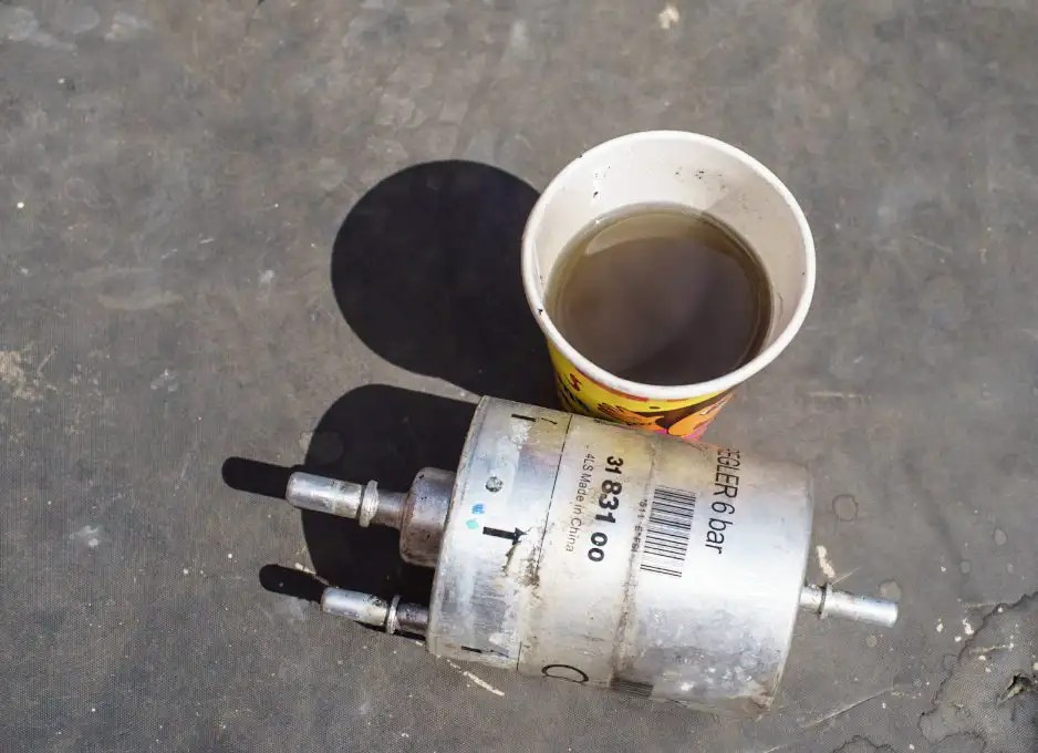 Signs Of A Bad Fuel Filter Common Clogged Fuel Filter Symptoms