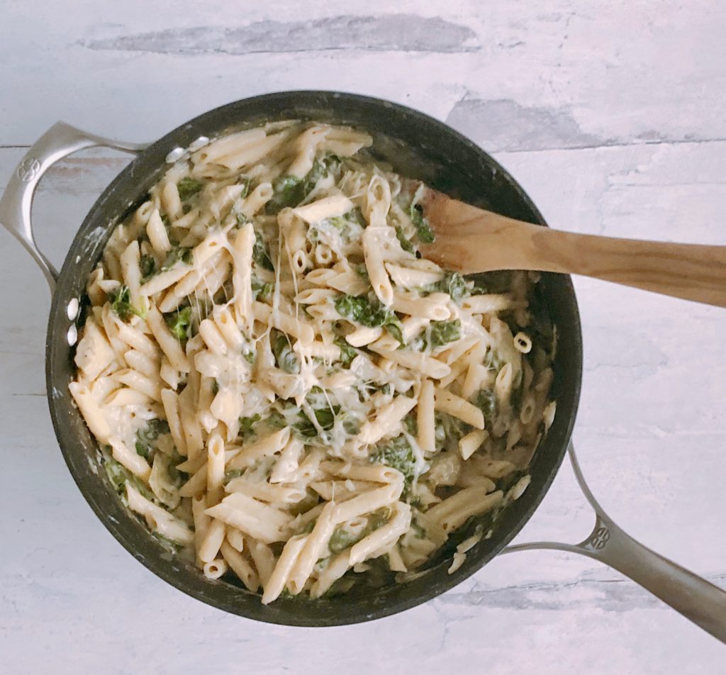 One Pot Spinach Artichoke Pasta The Sweet Cucina