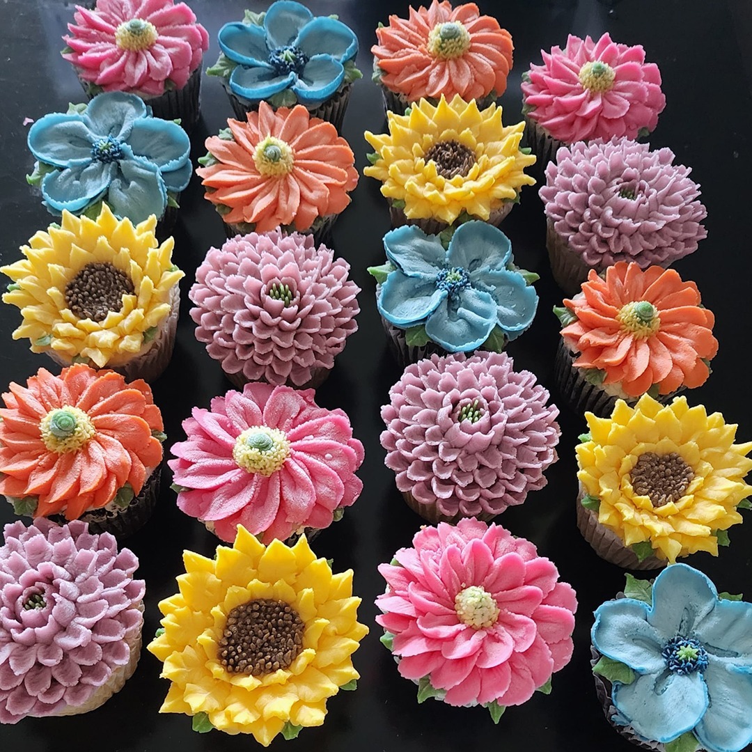 Cupcake Delights - Handcrafted and Made to Order - Toronto & GTA