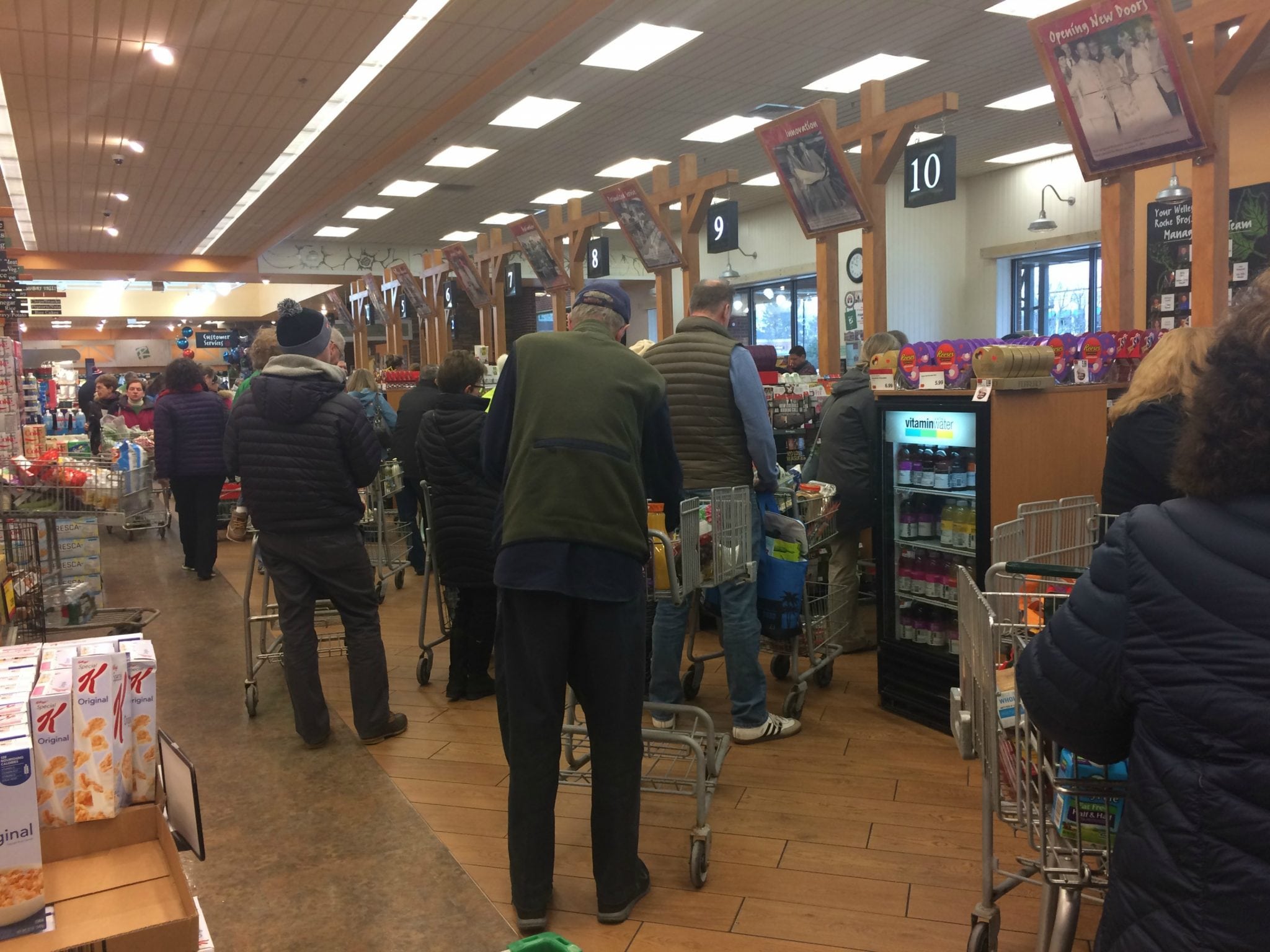 Storming the Wellesley Roche Bros. The Swellesley Report