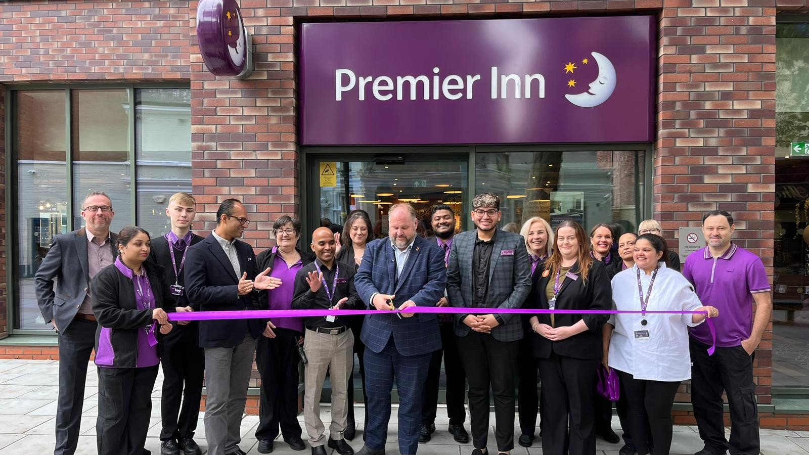 Allelectric hotel opens for business The Swindonian