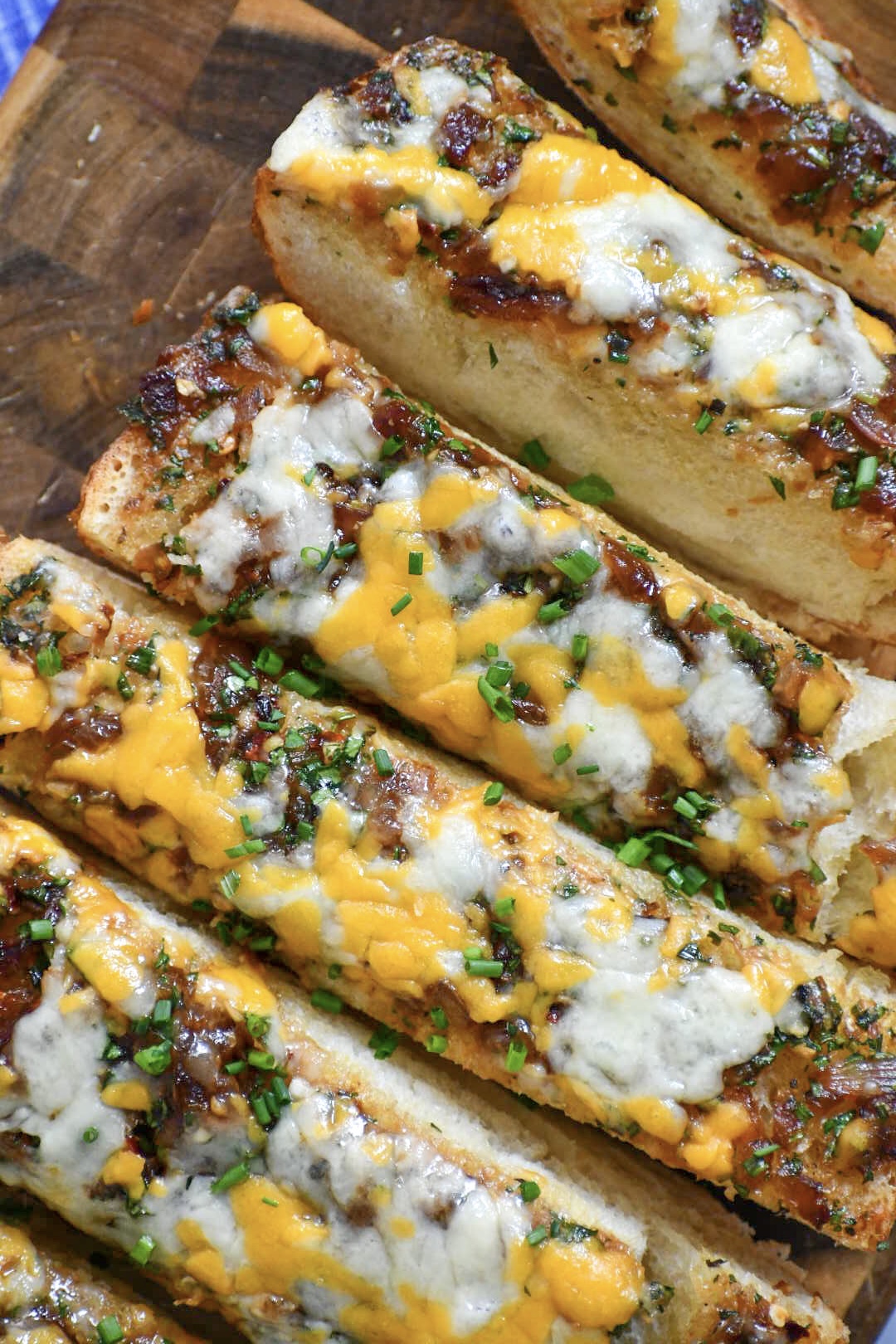 French Onion Garlic Bread The Table Of Spice