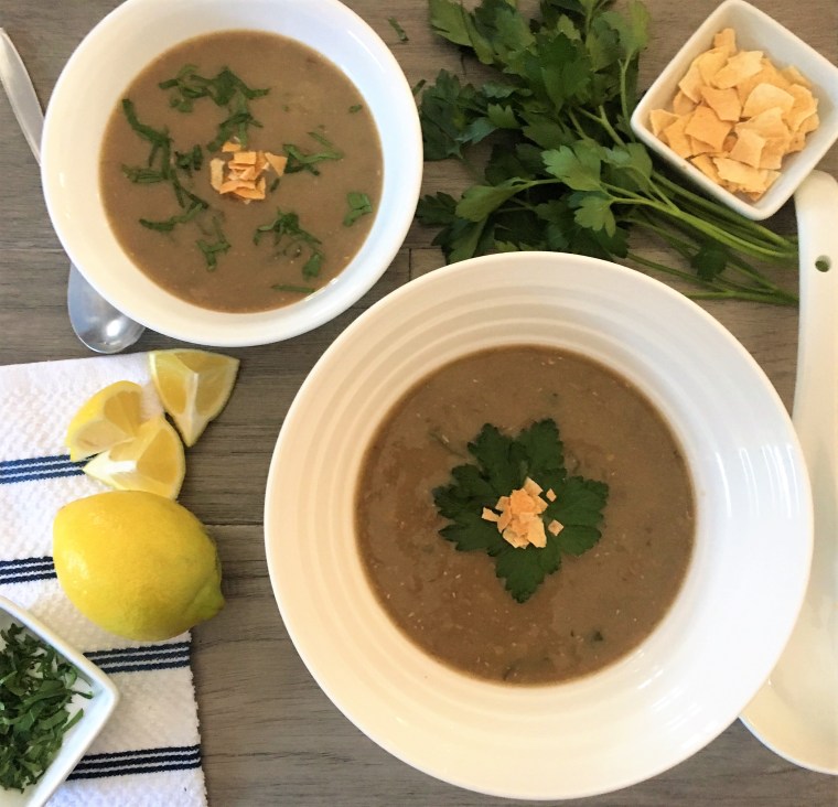 Green Lentil Soup {شوربة عدس} The Tabouli Bowl