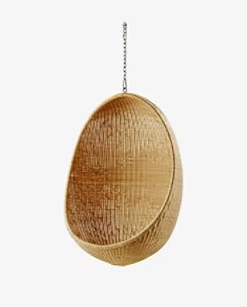 Hanging egg chair 室內工程