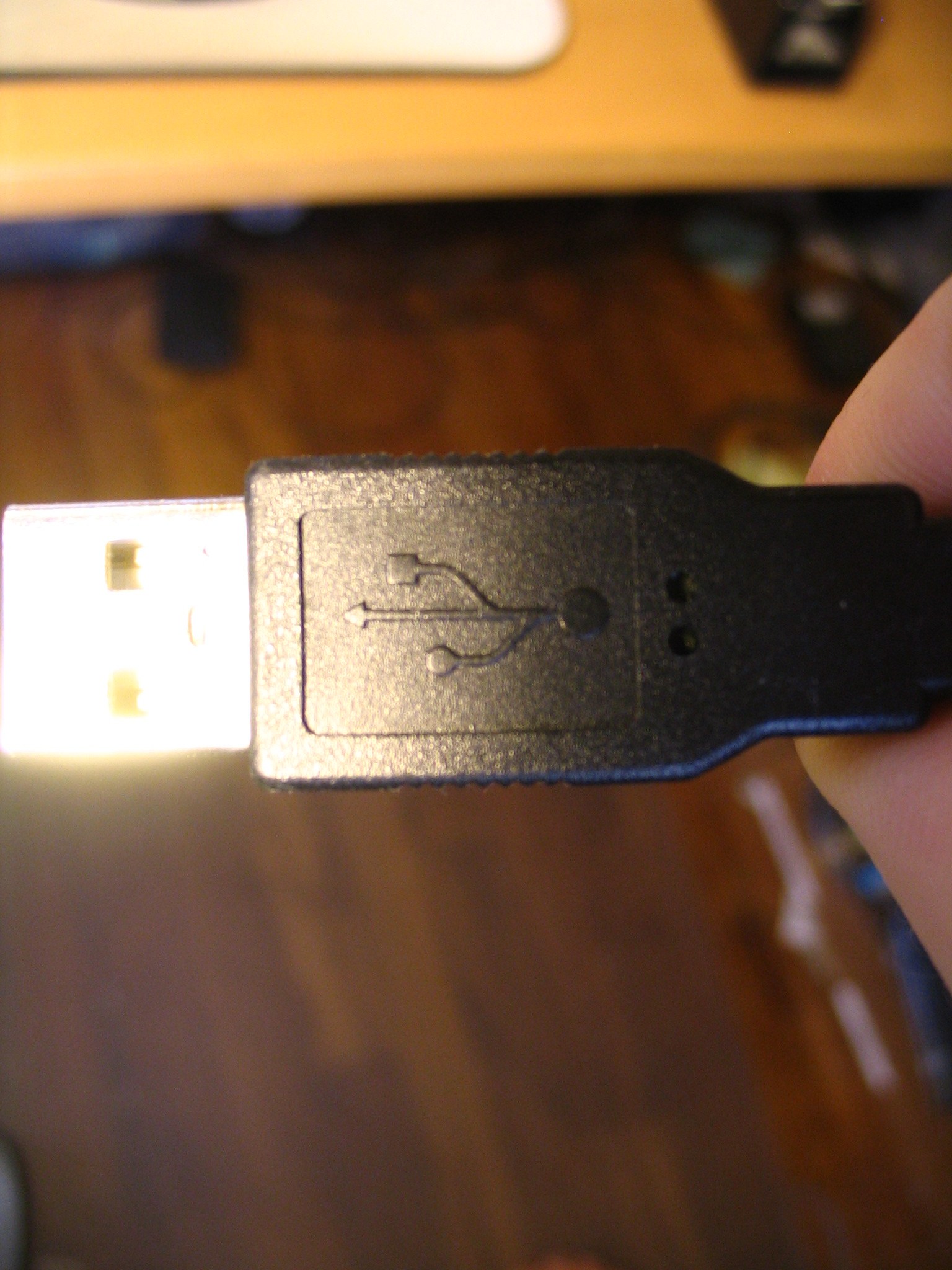 How To Plug In A USB Cable The Right Way The First Time The Technical
