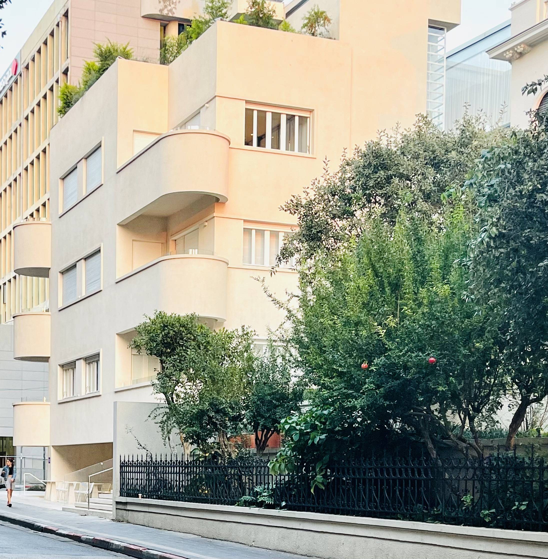 The R48 Hotel Rothschild Tel Aviv A Bauhaus Gem In The Heart Of Tel Aviv