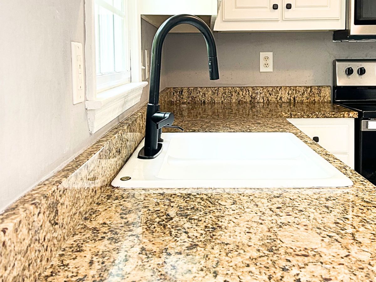 How to Clean Granite Countertops the Right Way