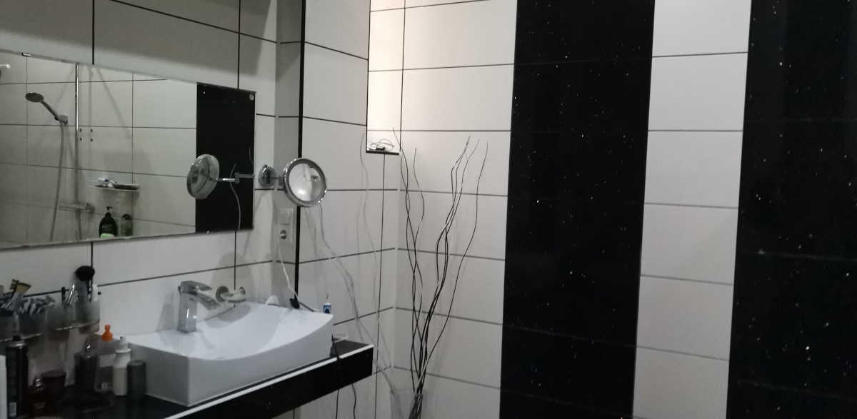 Does a Bathroom Have to Have a Window The Tibble