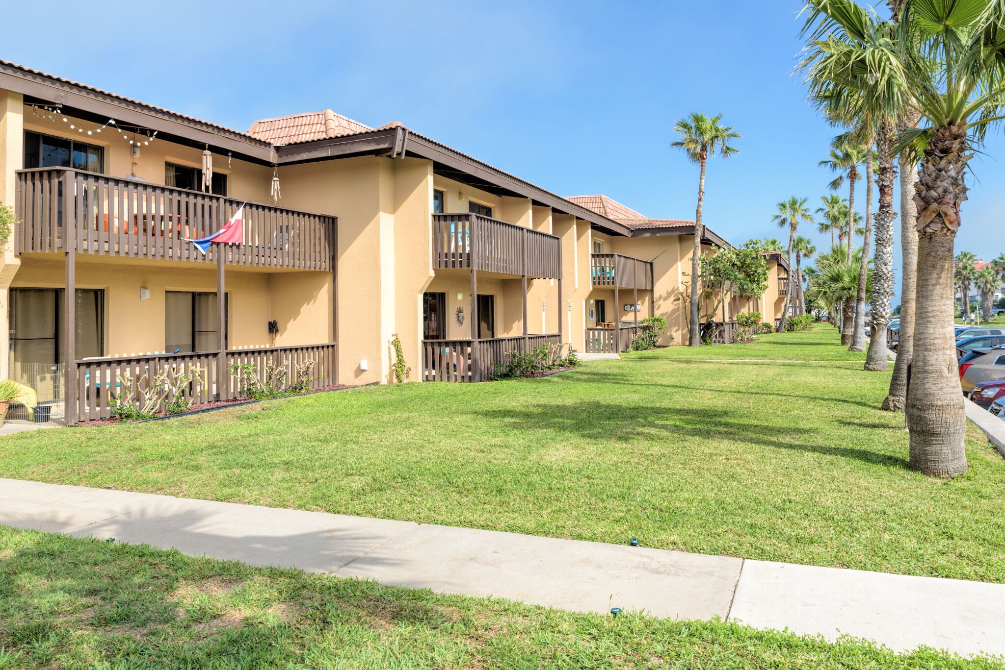 South Padre Island Beachfront Vacation Rentals The Tiki