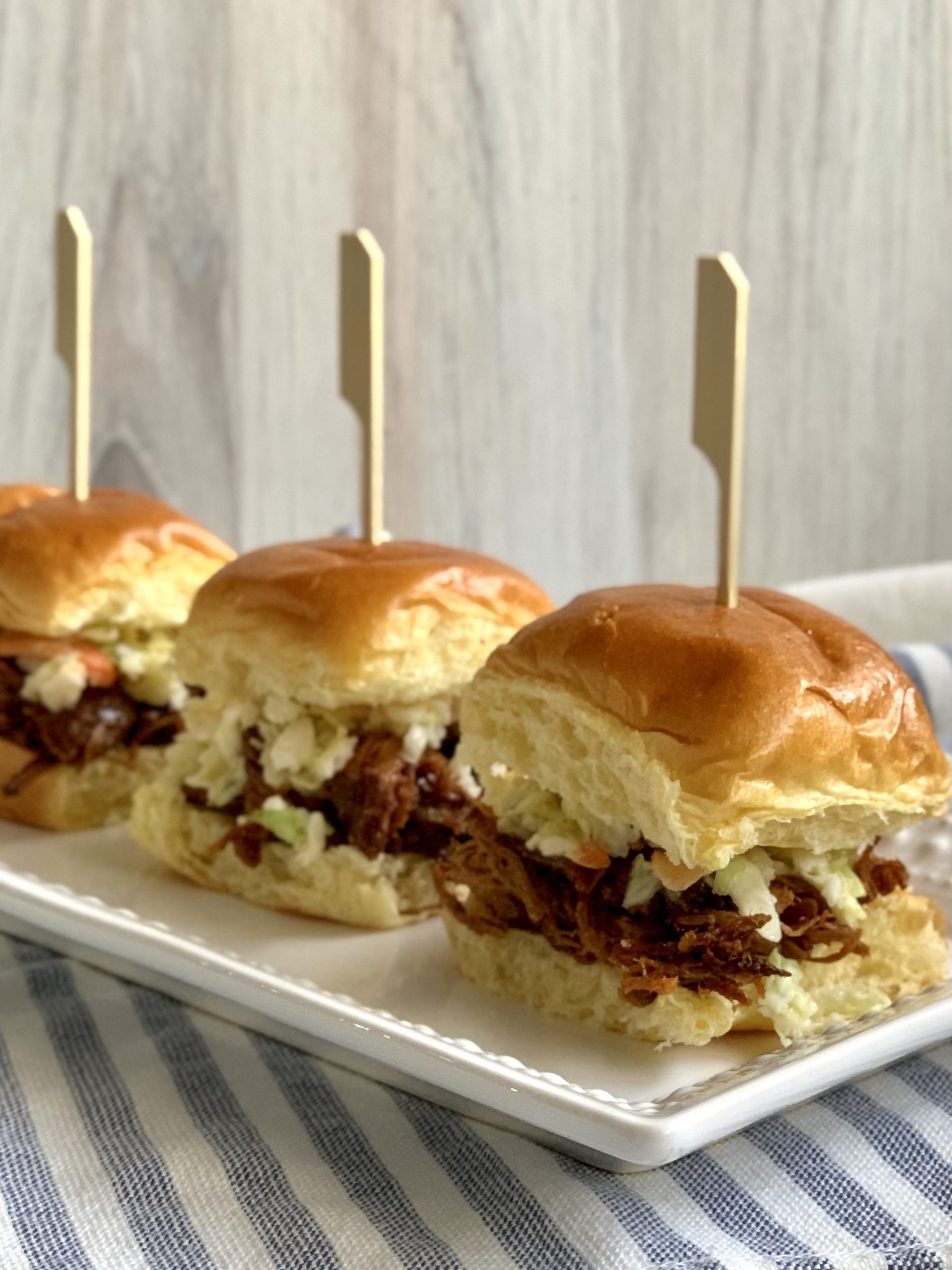 Kansas City Style Pulled Pork Sliders The Tiny Fairy